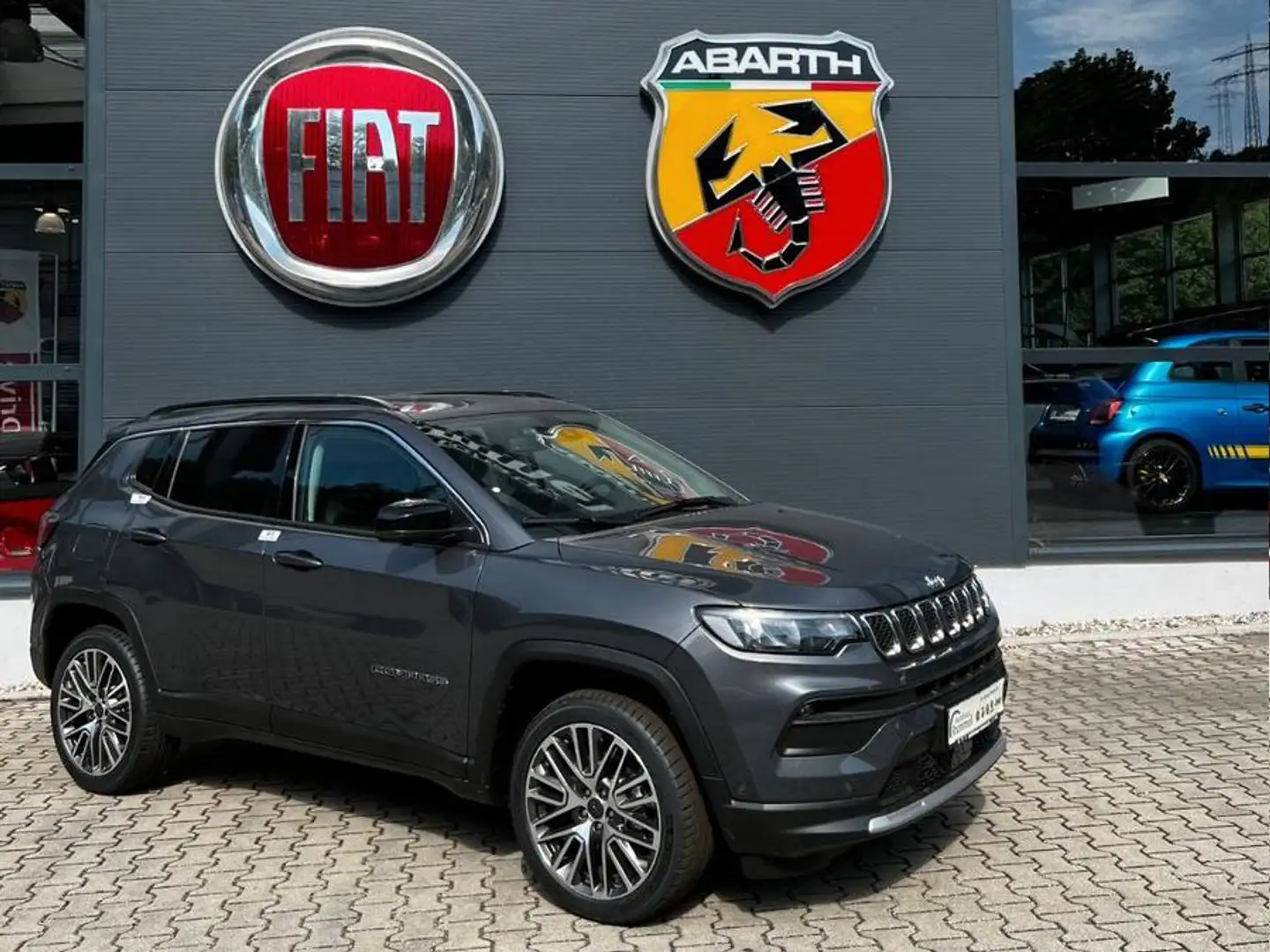 Jeep Compass MHEV+LED+PANORAMA+360°KAMERA+EINPAKHILFE Gris - 1