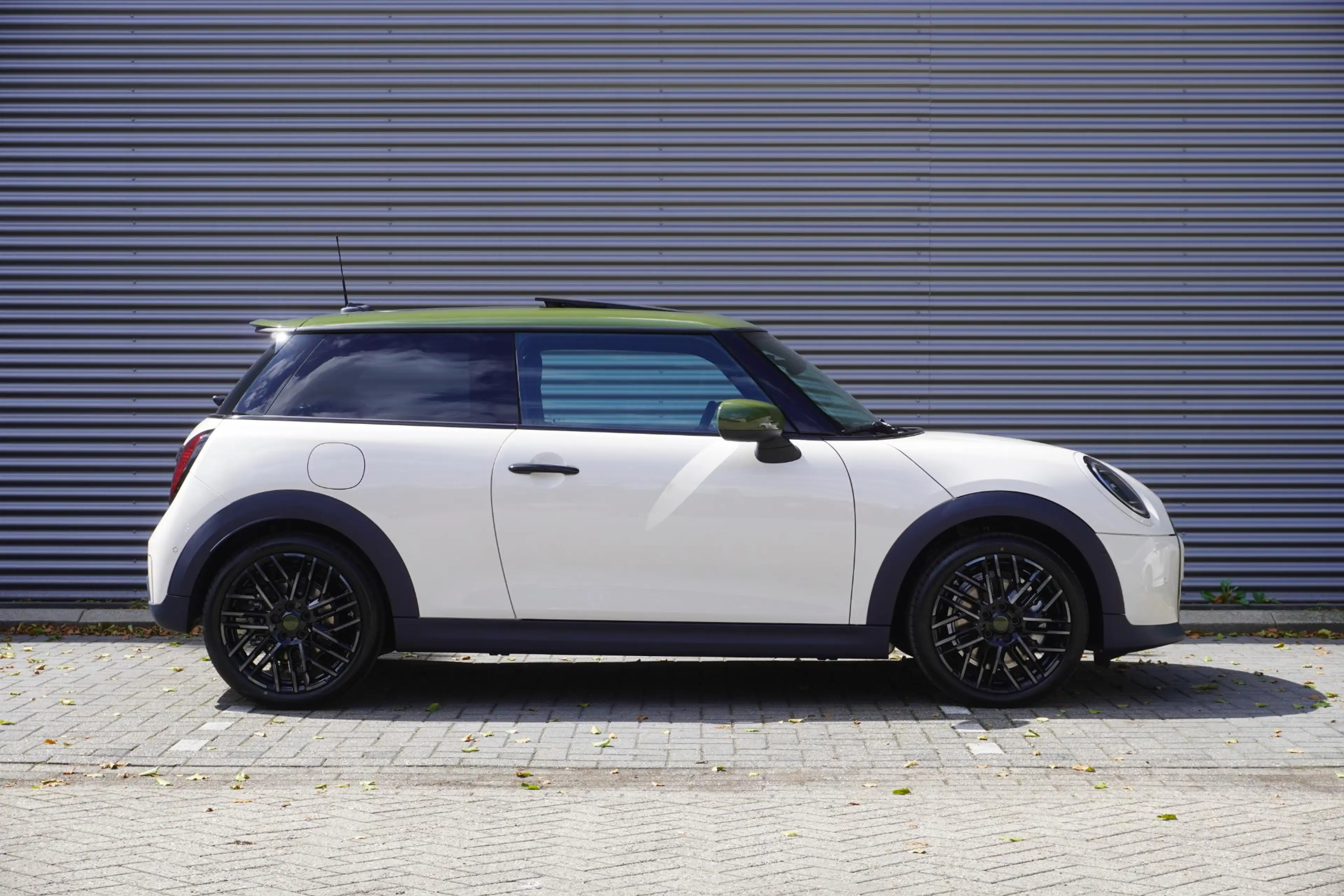 MINI Cooper S 3-Deurs 2.0 Paul Smith Edition | Pakket XL — photo 2