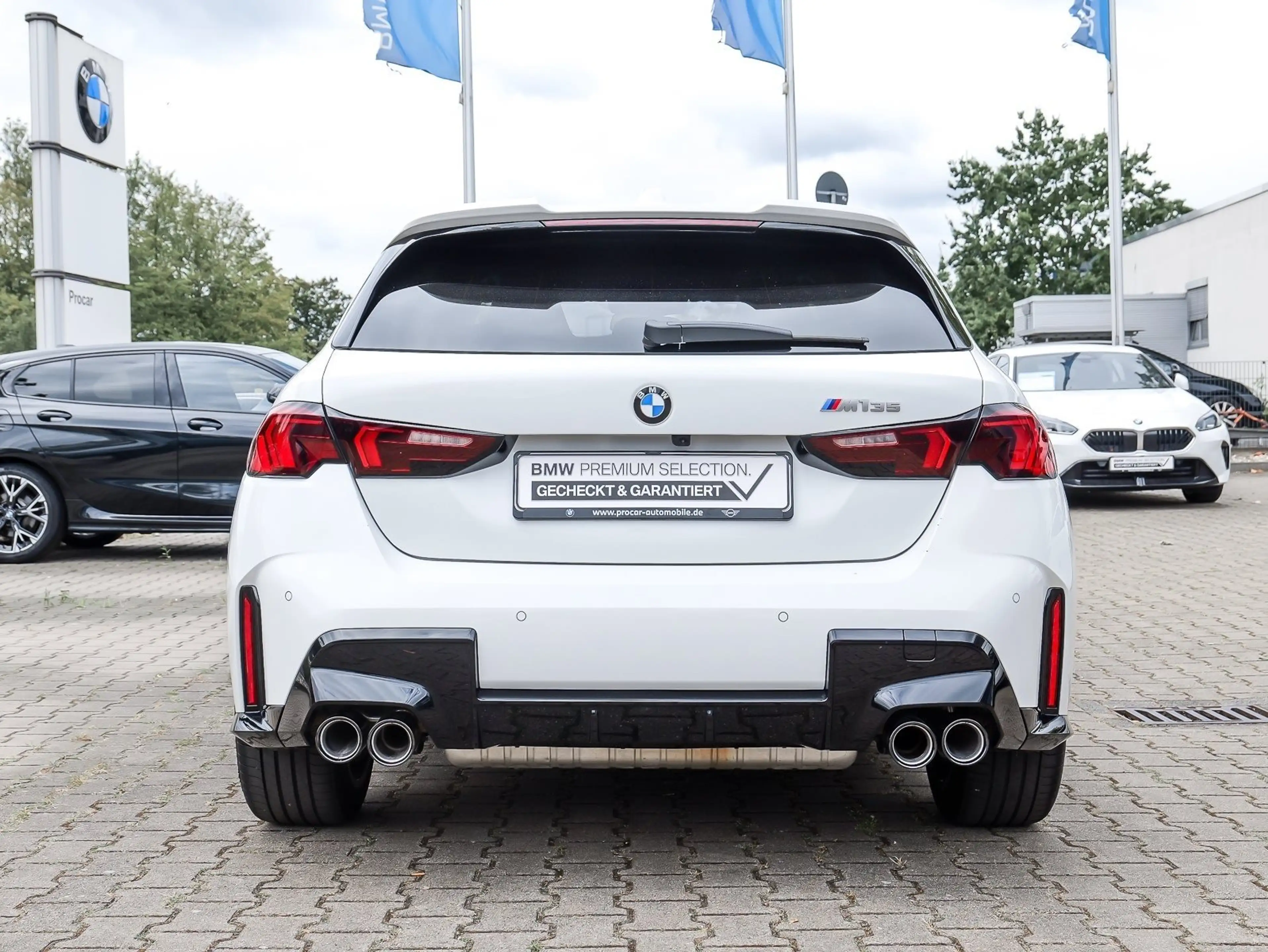 BMW 135 M135 xDrive M Sport Pro Adapt. LED Komfortz. H/K P — photo 11