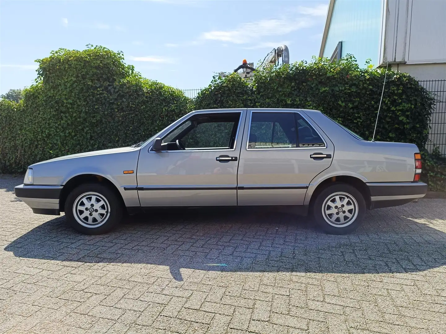 Lancia Thema 2.0 i.e. Turbo Gris - 2