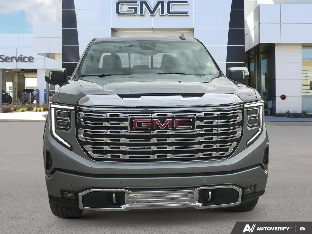 GMC Sierra 1500 снимка GMC Sierra 1500
