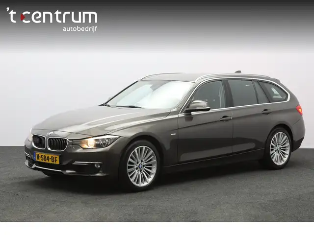 BMW 328 3-serie Touring 328i xDrive 245 PK High Executive