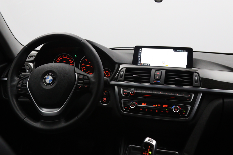 BMW 328 3-serie Touring 328i xDrive 245 PK High Executive — photo 7