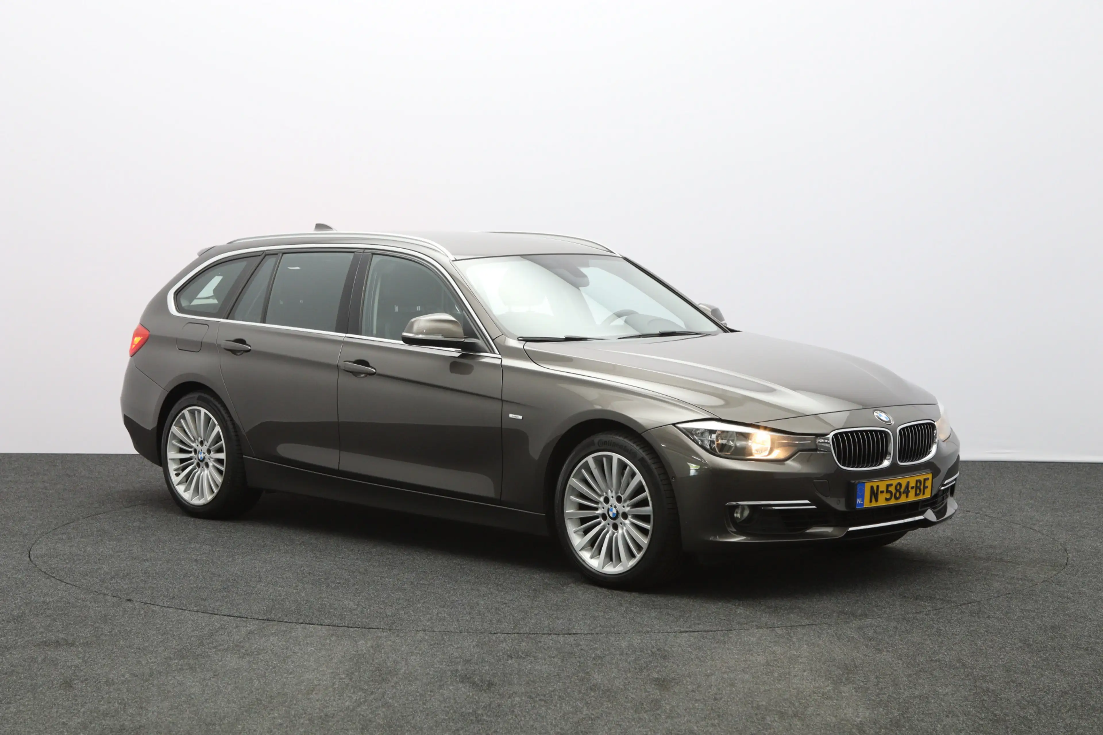 BMW 328 3-serie Touring 328i xDrive 245 PK High Executive — photo 4