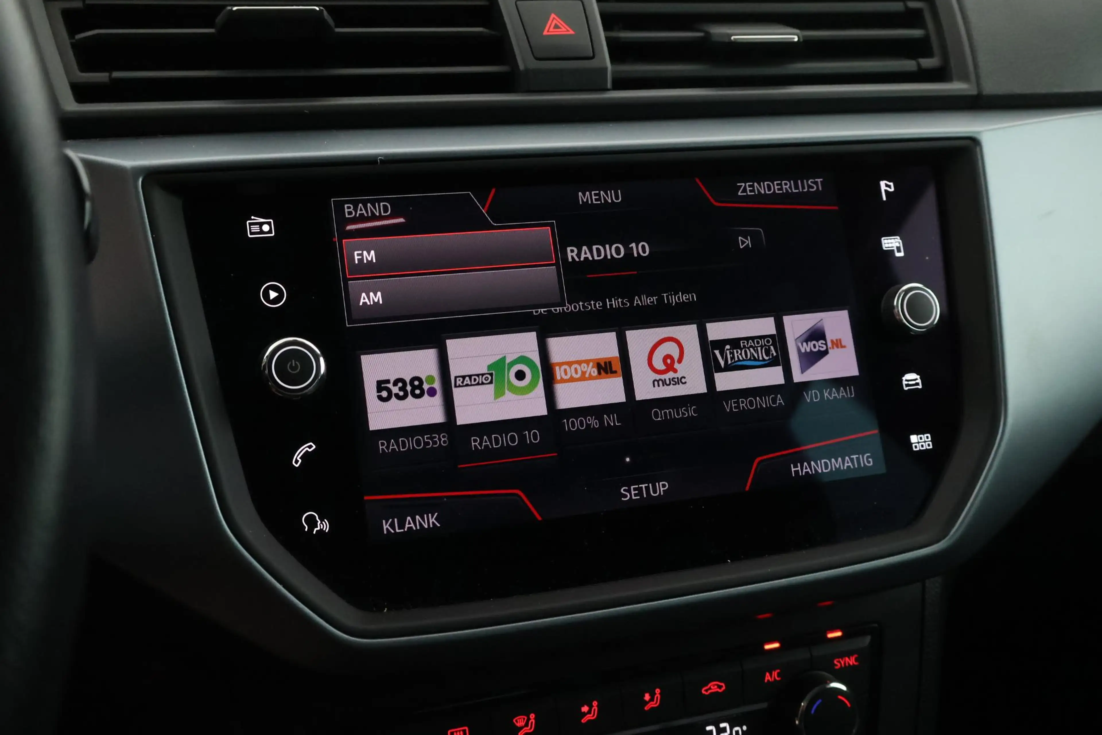 SEAT Arona 1.0 TSI 95pk Style Launch Edition Navigatie Climat — photo 24