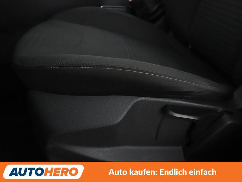Ford Focus 1.0 EcoBoost Titanium*TEMPO*PDC*SHZ*LIM*ALU* — photo 28