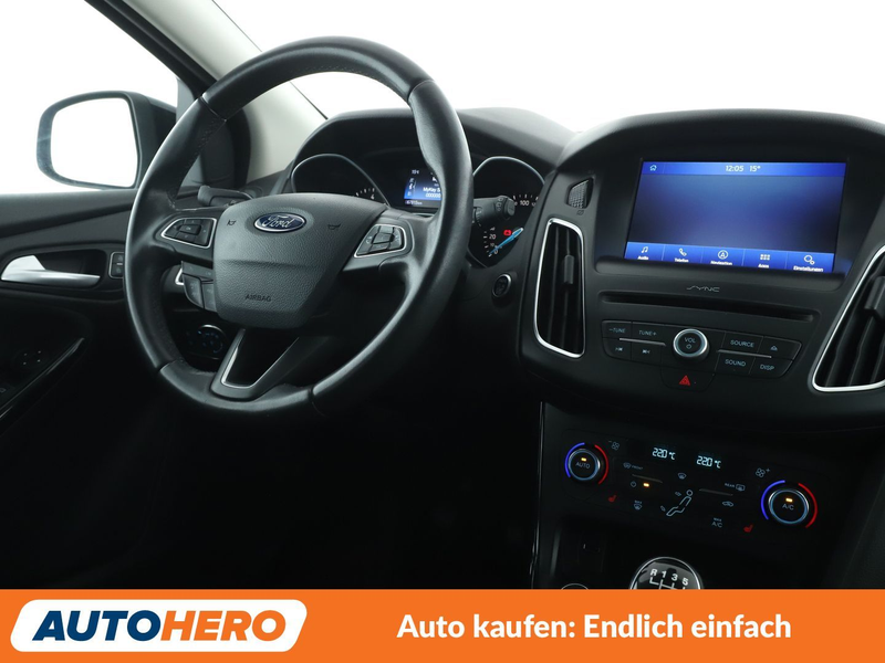 Ford Focus 1.0 EcoBoost Titanium*TEMPO*PDC*SHZ*LIM*ALU* — photo 13
