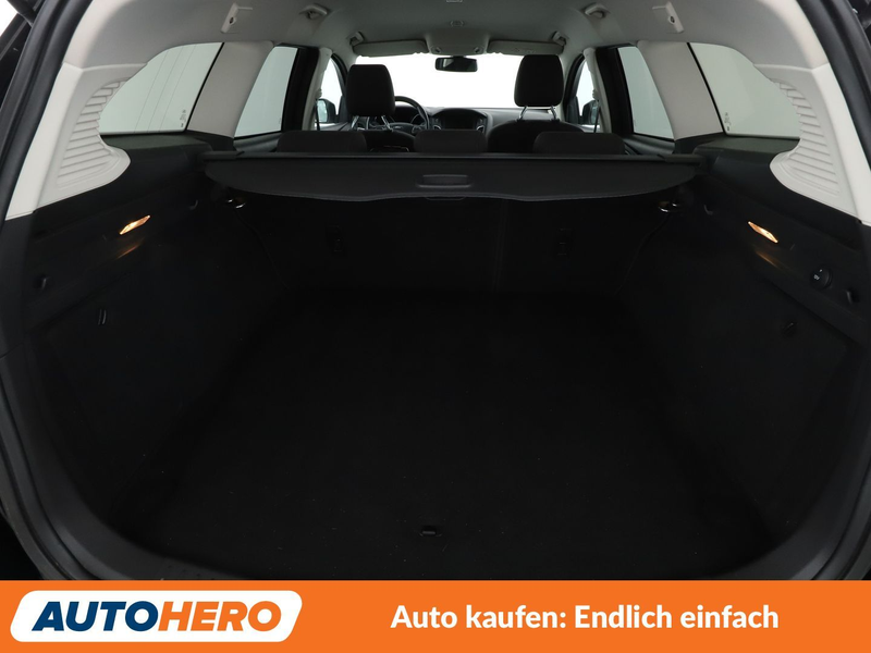 Ford Focus 1.0 EcoBoost Titanium*TEMPO*PDC*SHZ*LIM*ALU* — photo 17