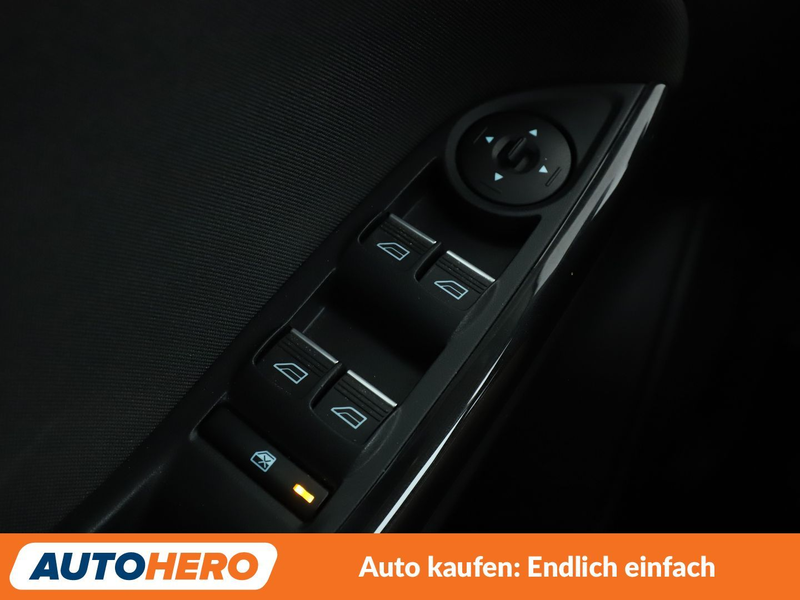 Ford Focus 1.0 EcoBoost Titanium*TEMPO*PDC*SHZ*LIM*ALU* — photo 25