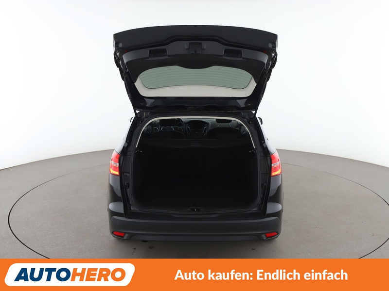 Ford Focus 1.0 EcoBoost Titanium*TEMPO*PDC*SHZ*LIM*ALU* — photo 16