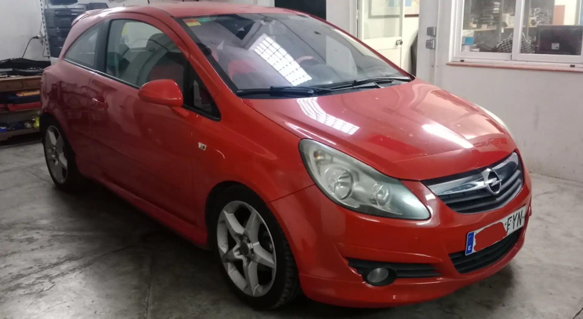 Opel Corsa 1.7CDTi GSI Rouge - 2