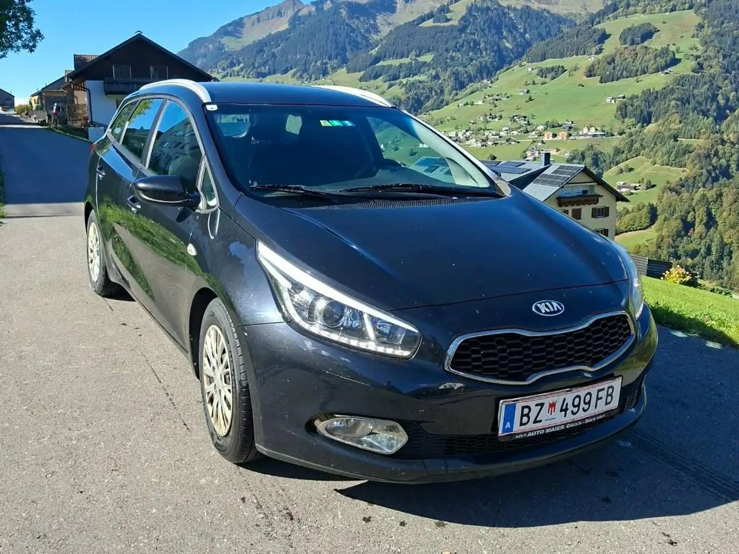 Kia Ceed SW / cee'd SW cee'd SW 1,6 CRDi Österreich Edition Österreich Ed Schwarz - 1