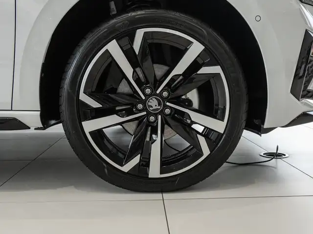 Skoda Scala view 4