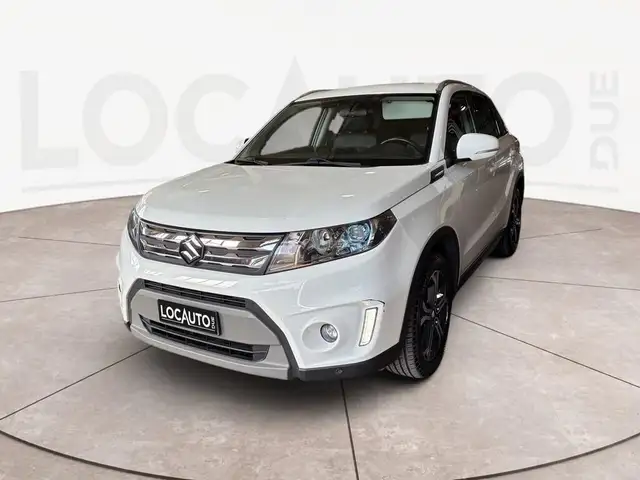 Suzuki Vitara main image