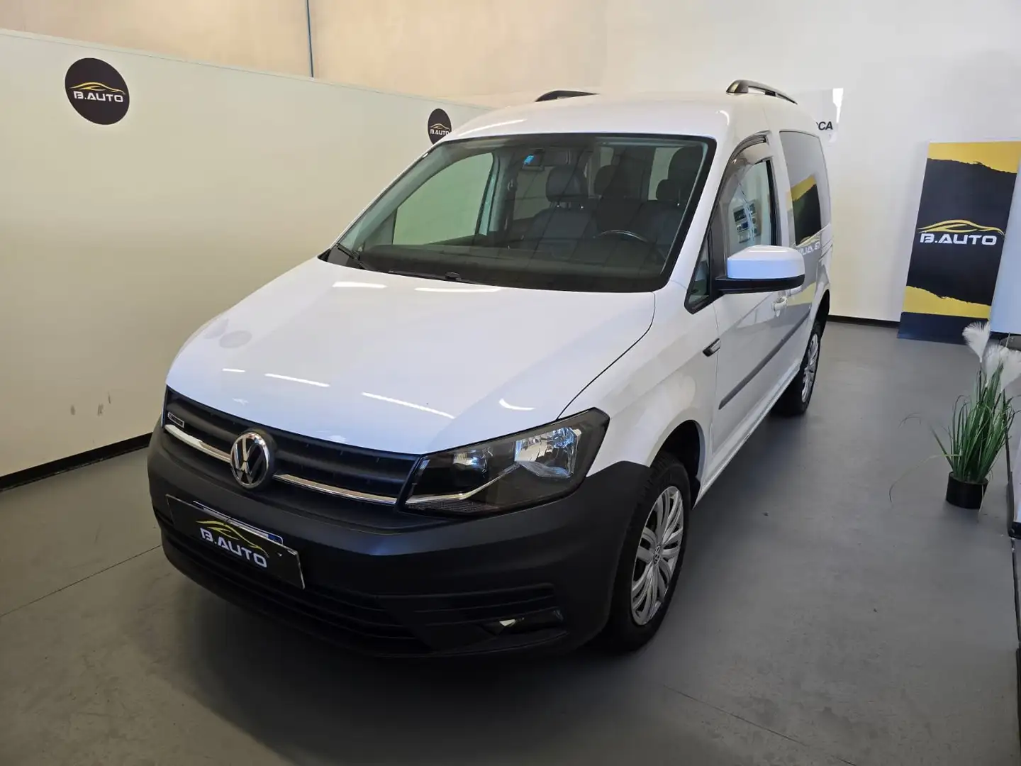 Volkswagen Caddy Caddy Trendline 4motion Weiß - 2