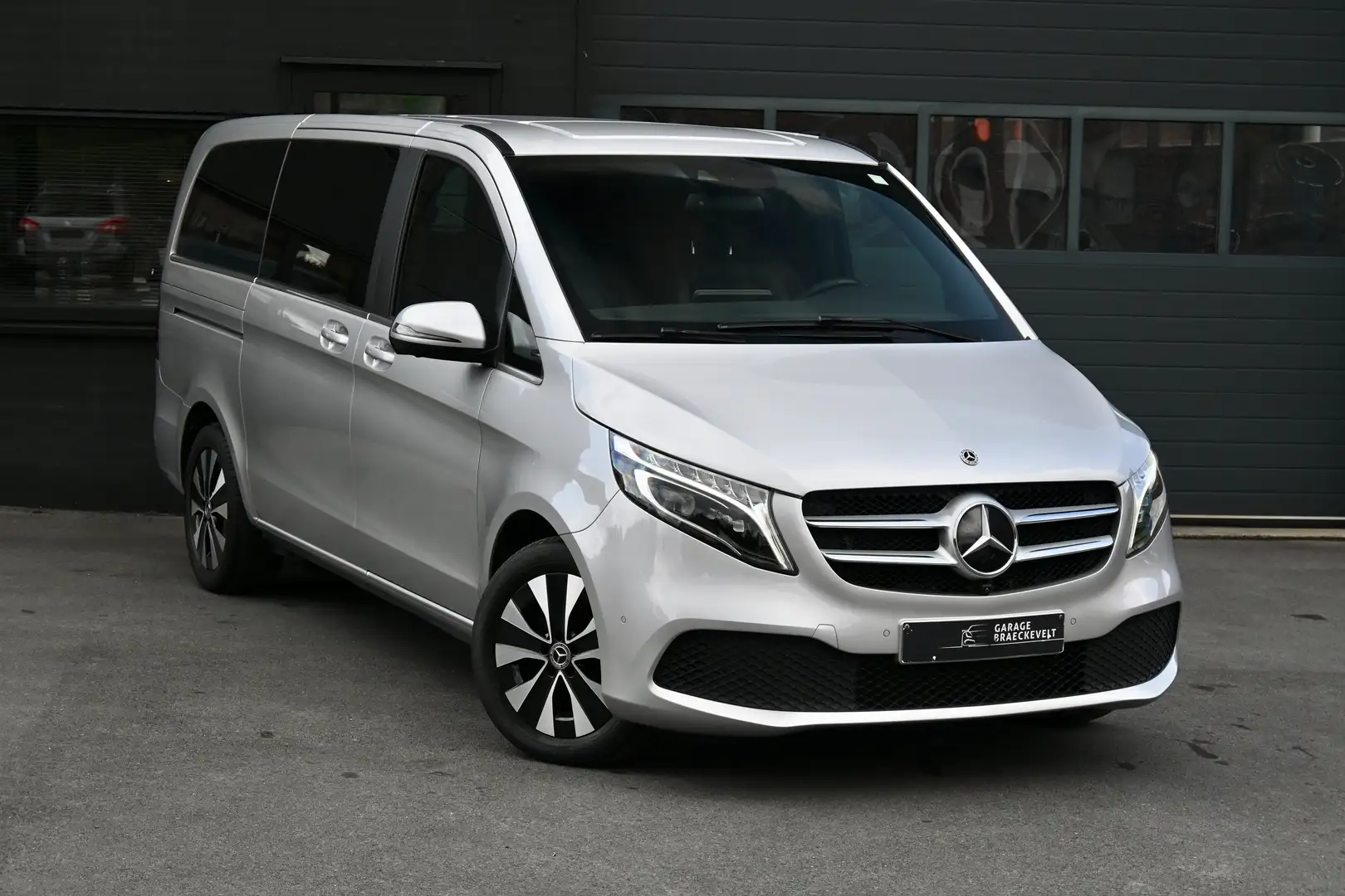 Mercedes-Benz V 250 d Facelift - Widescreen - Dubbele cabine - 360° Zilver - 2