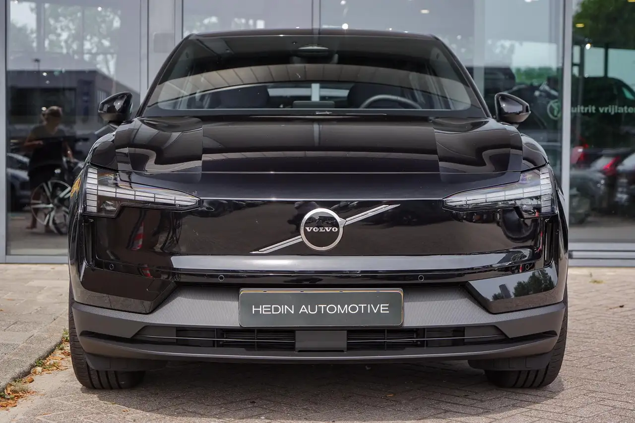 Volvo EX30 2026