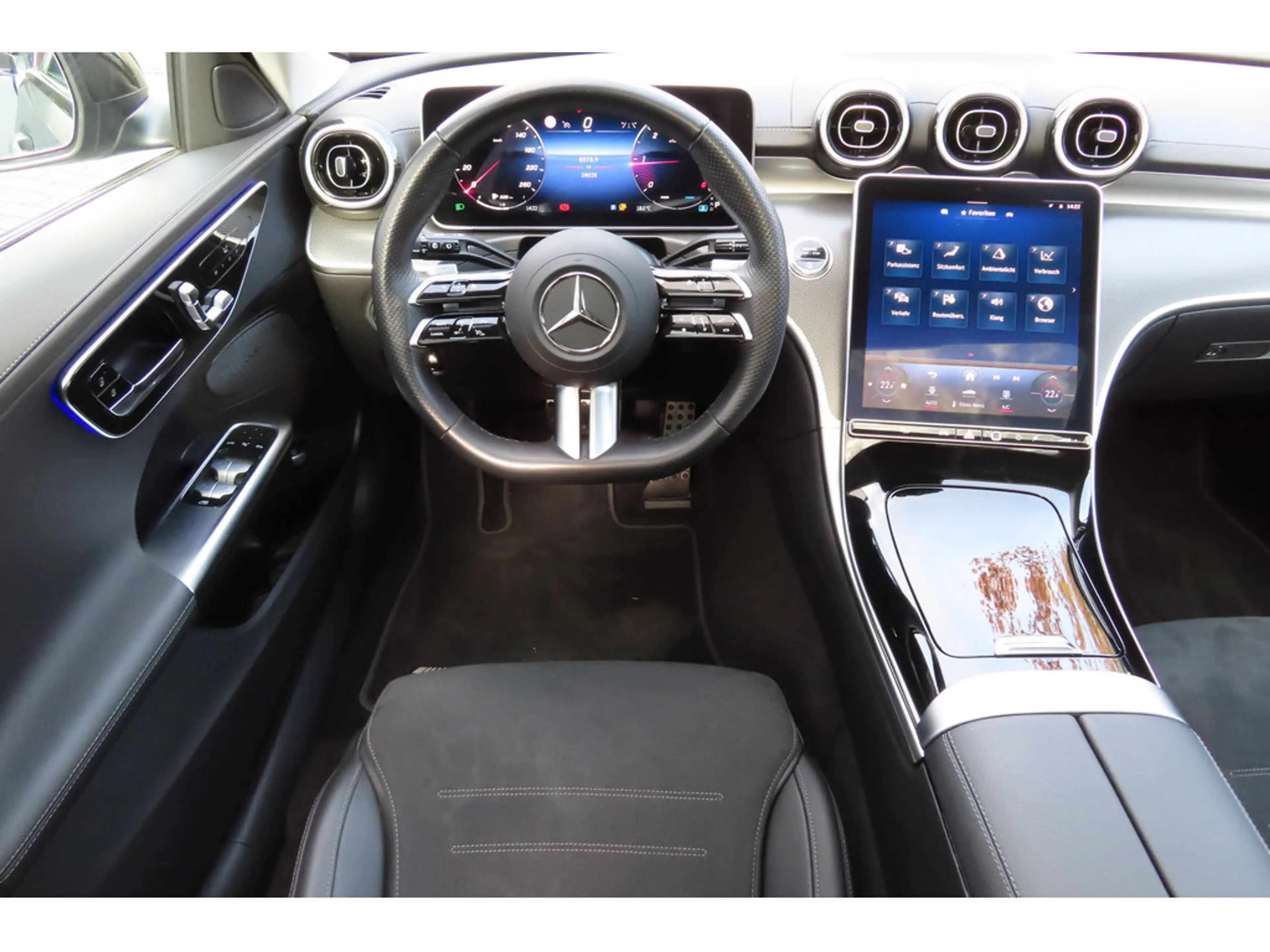 Mercedes-Benz C 220 d T AMG Line AHK NIGHT PAKET LED PANO — photo 9