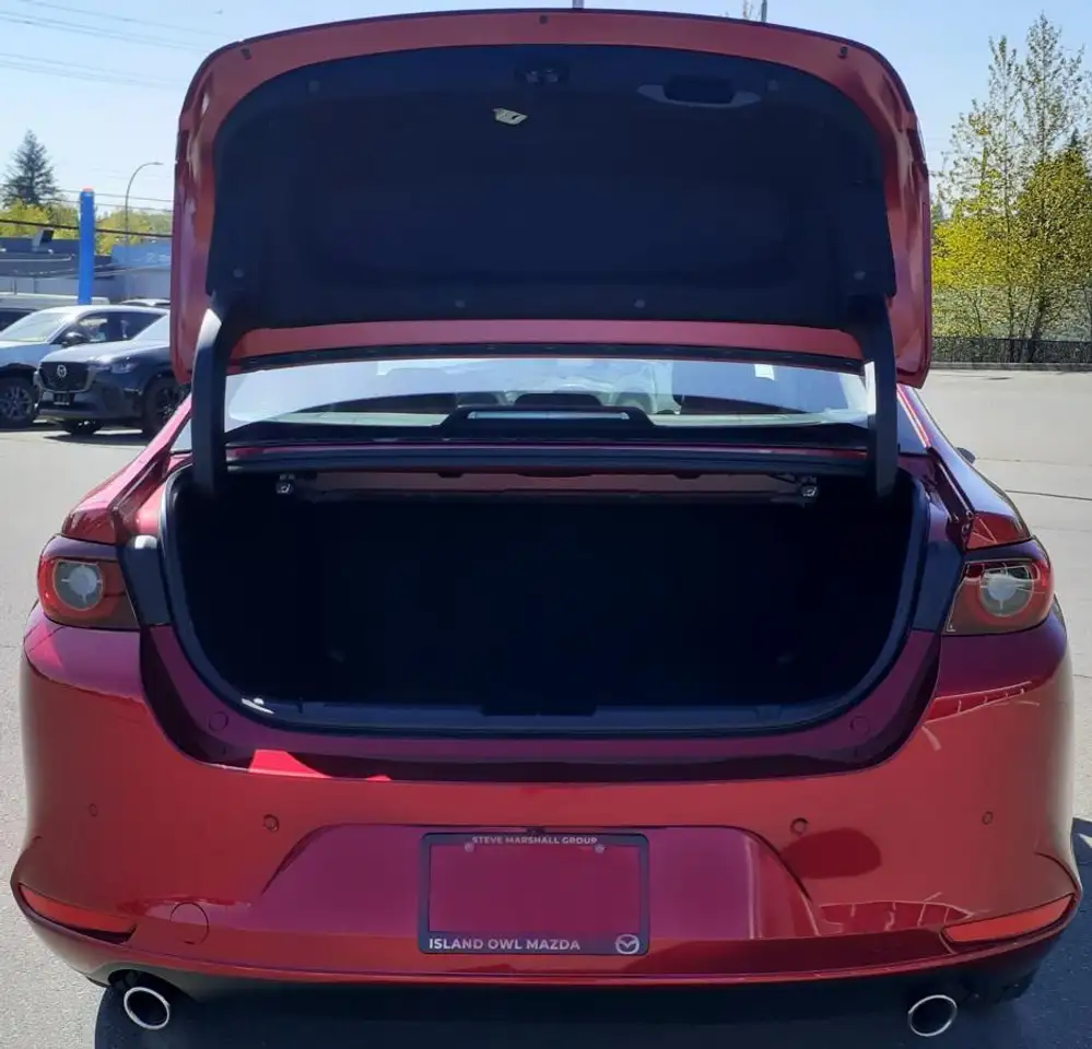 Mazda 3 снимка Mazda 3