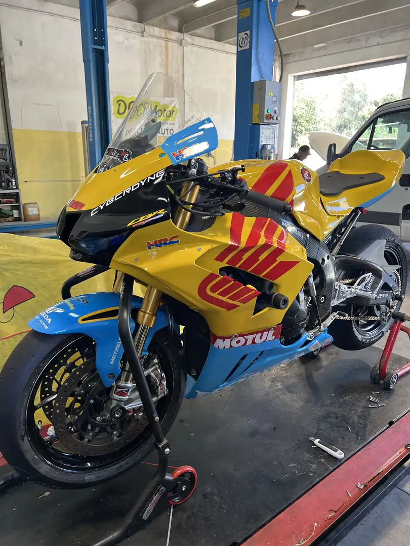 Honda CBR 1000 sp - 1