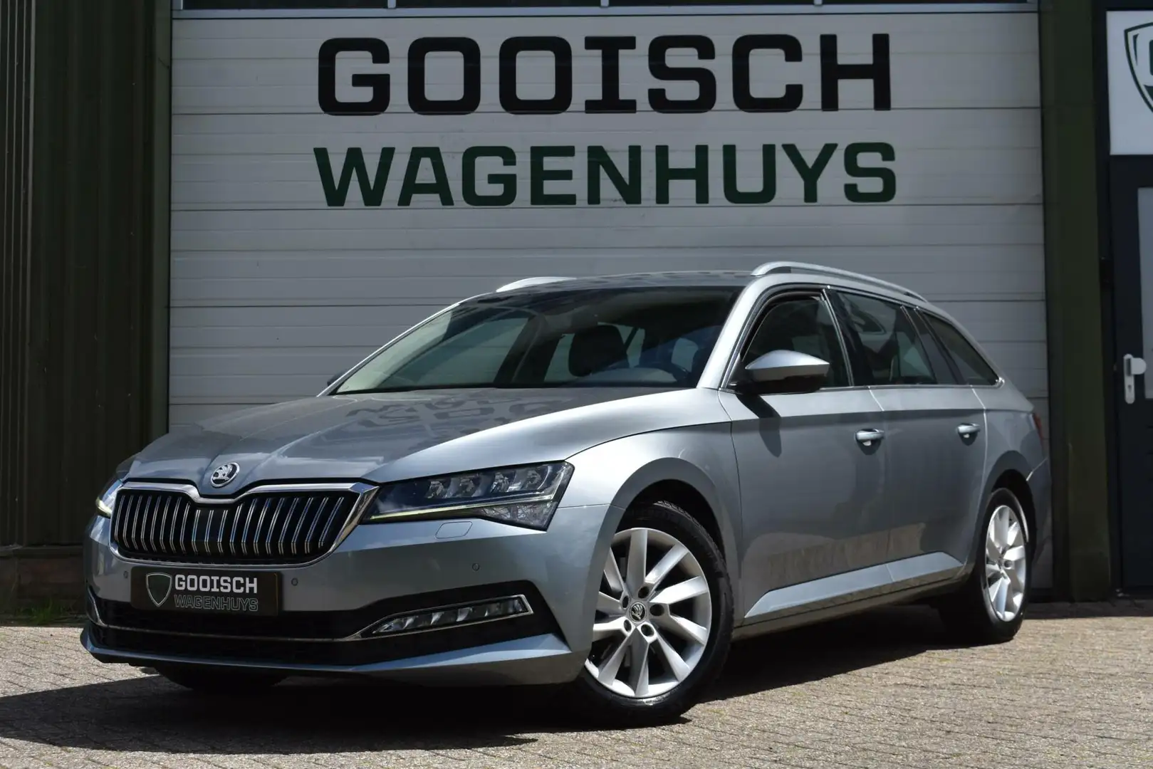 Skoda Superb Combi 1.5 TSI ACT Business Ed. Plus AUT | Memory | Grijs - 1