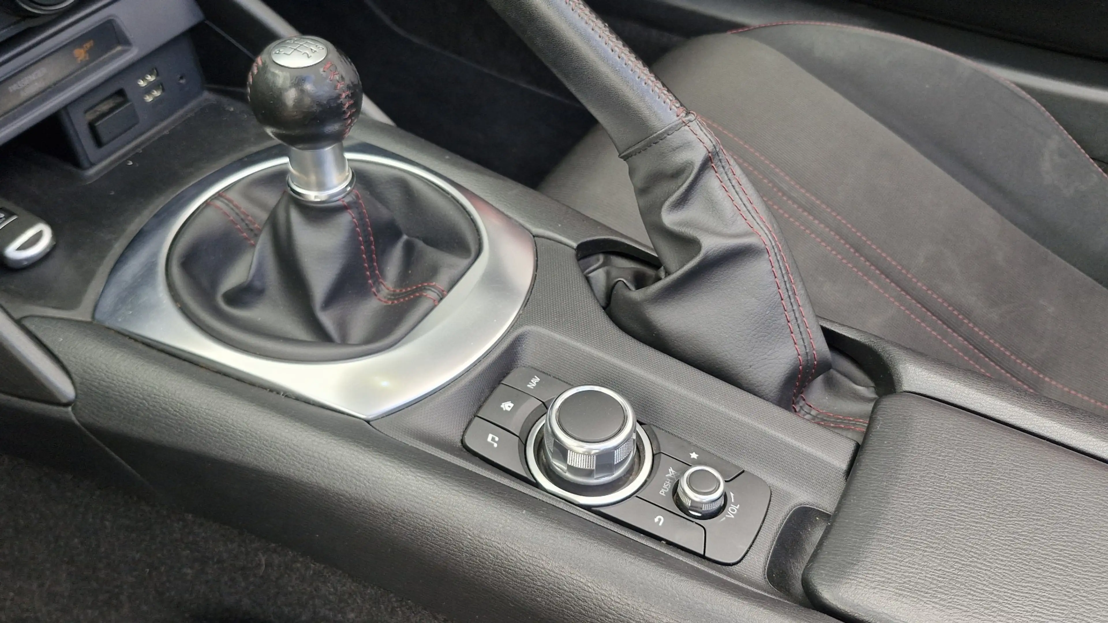 Mazda MX-5 MX-5 1.5i Skyactiv 130cv 126500km — photo 11