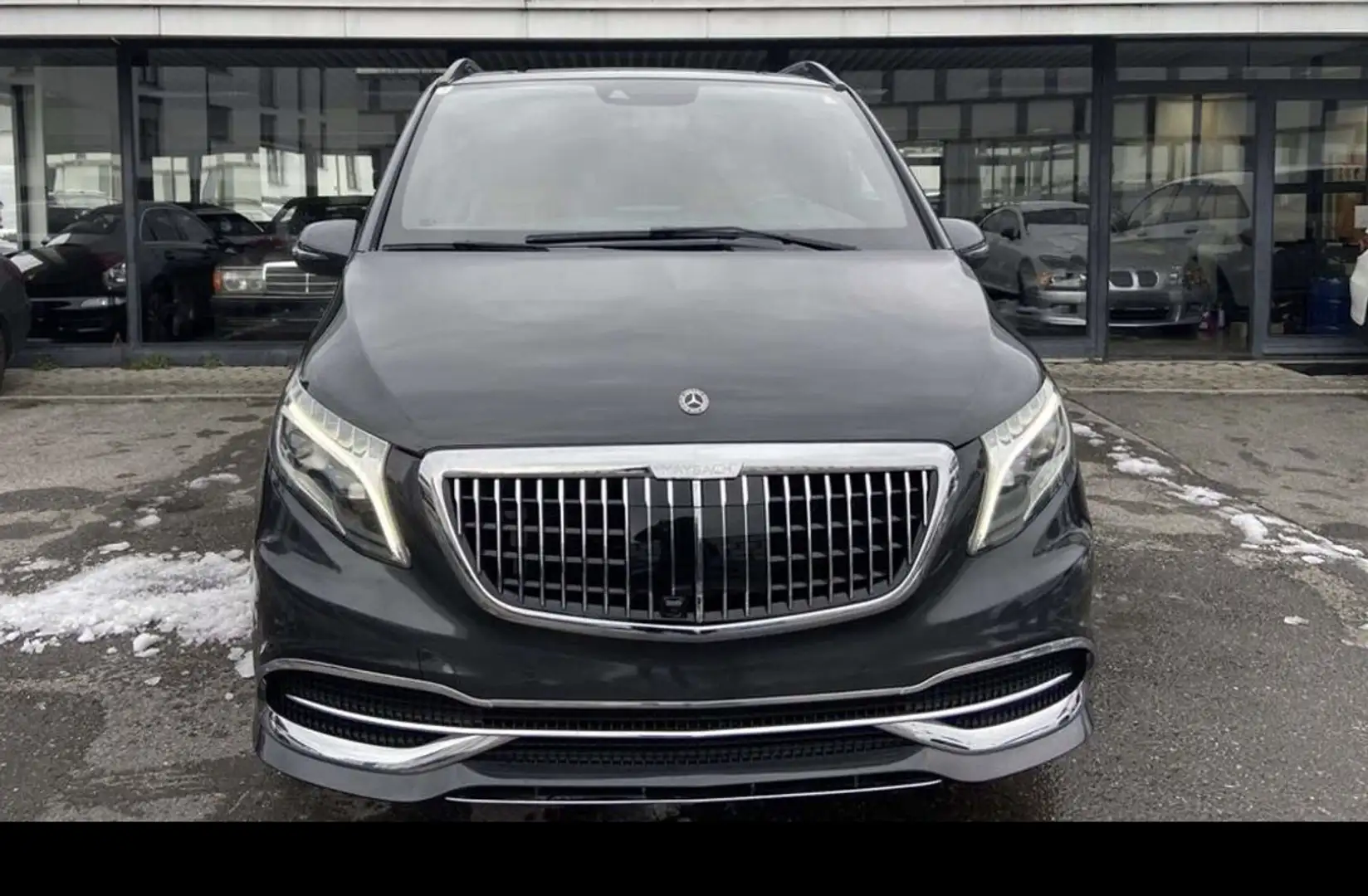 Mercedes-Benz V 300 d Kombi kompakt Avantgarde Aut. VIP Dubai aust - 1