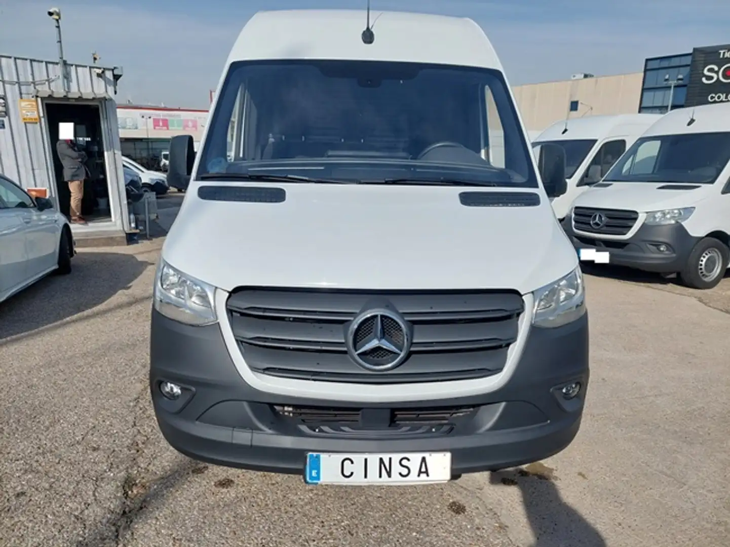 Mercedes-Benz Sprinter Furgón 311CDI Pro Medio Blanco - 2