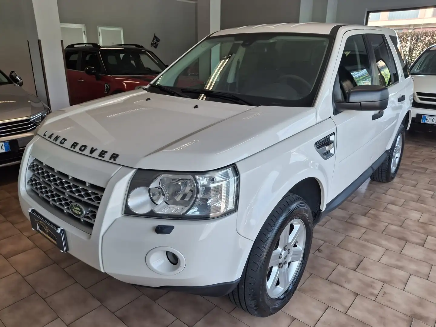 Land Rover Freelander 2.2 td4 E 4x4 Wit - 1