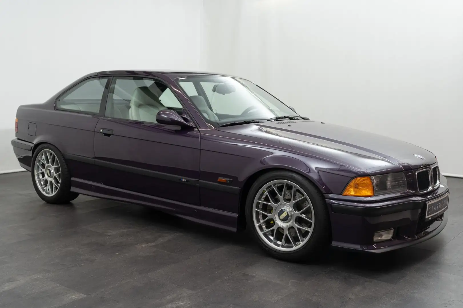BMW M3 Coupe Violett - 2