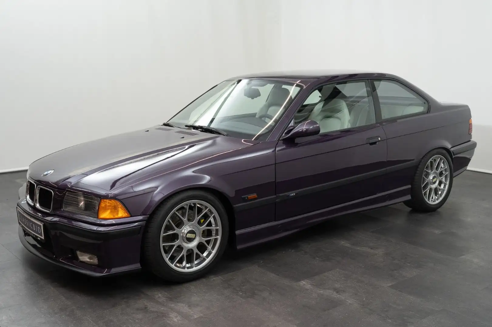 BMW M3 Coupe Violett - 1
