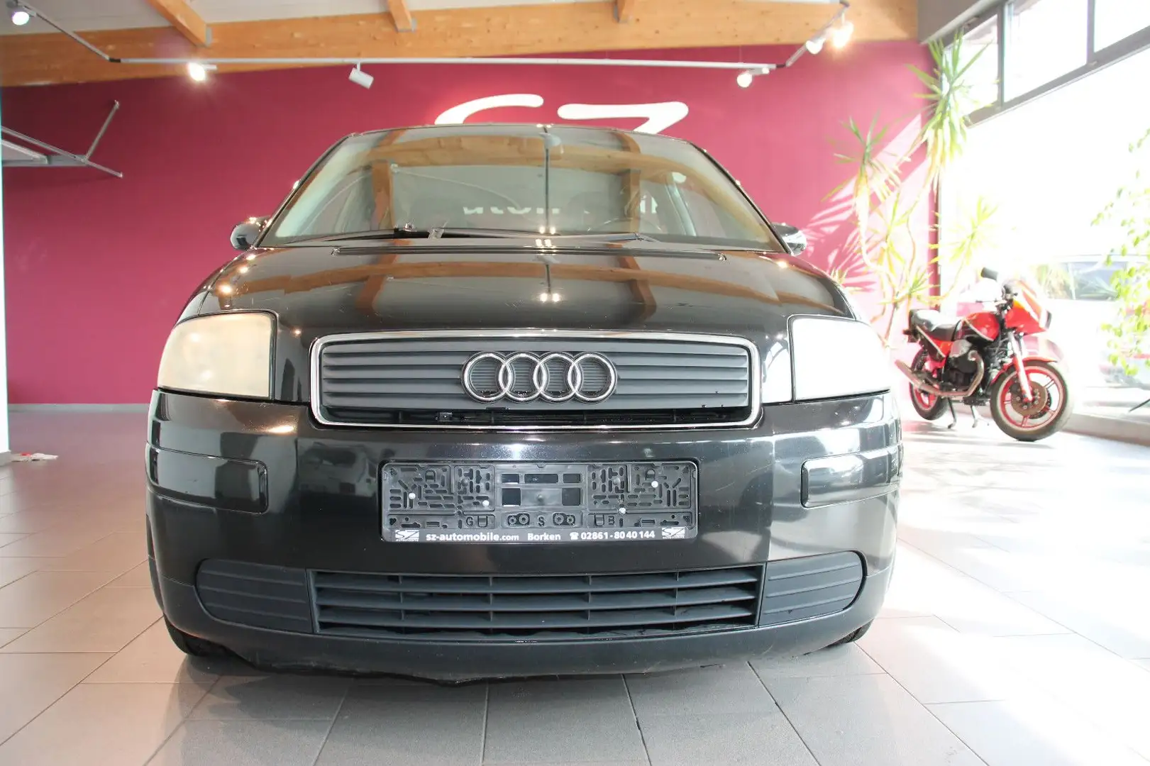 Audi A2 1.4 Schwarz - 2