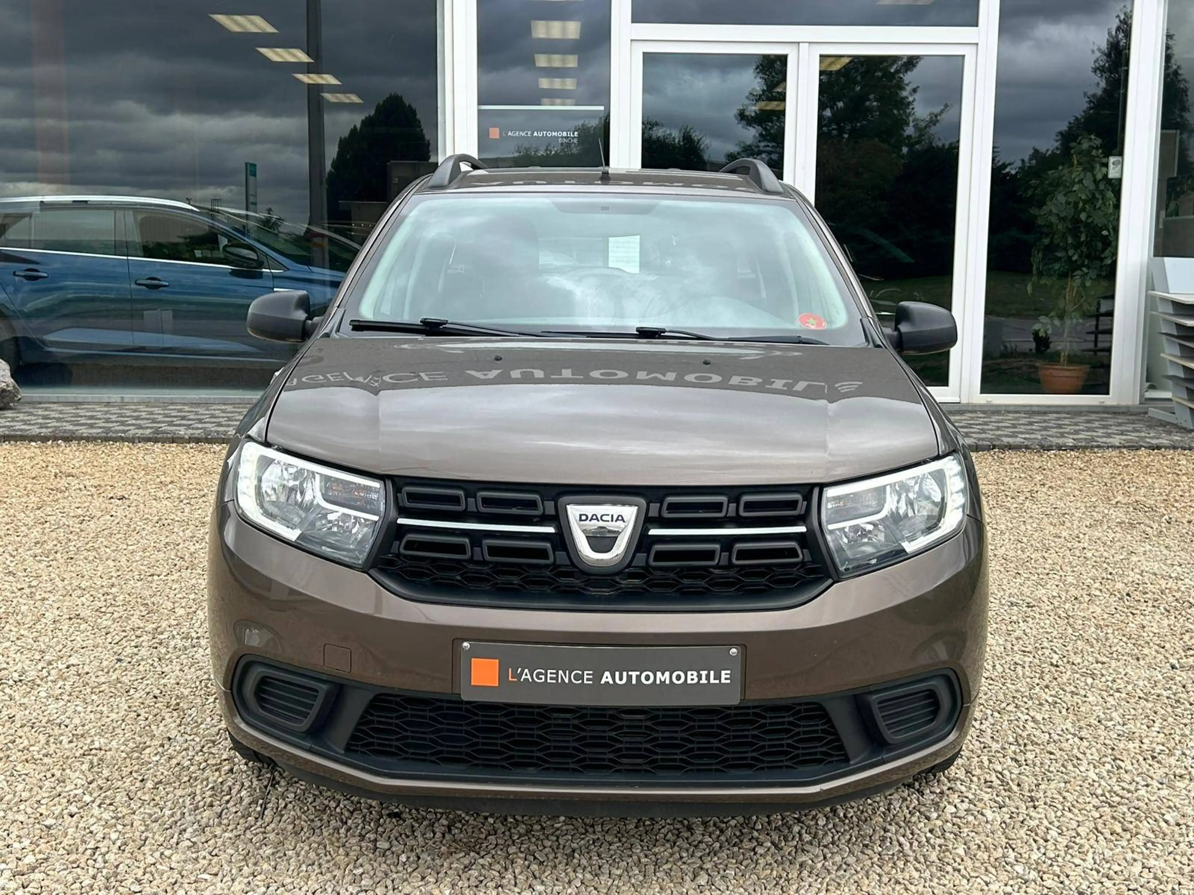 Dacia Logan 📍AGENCE BINCHE - ✅12 MOIS DE GARANTIE — photo 3