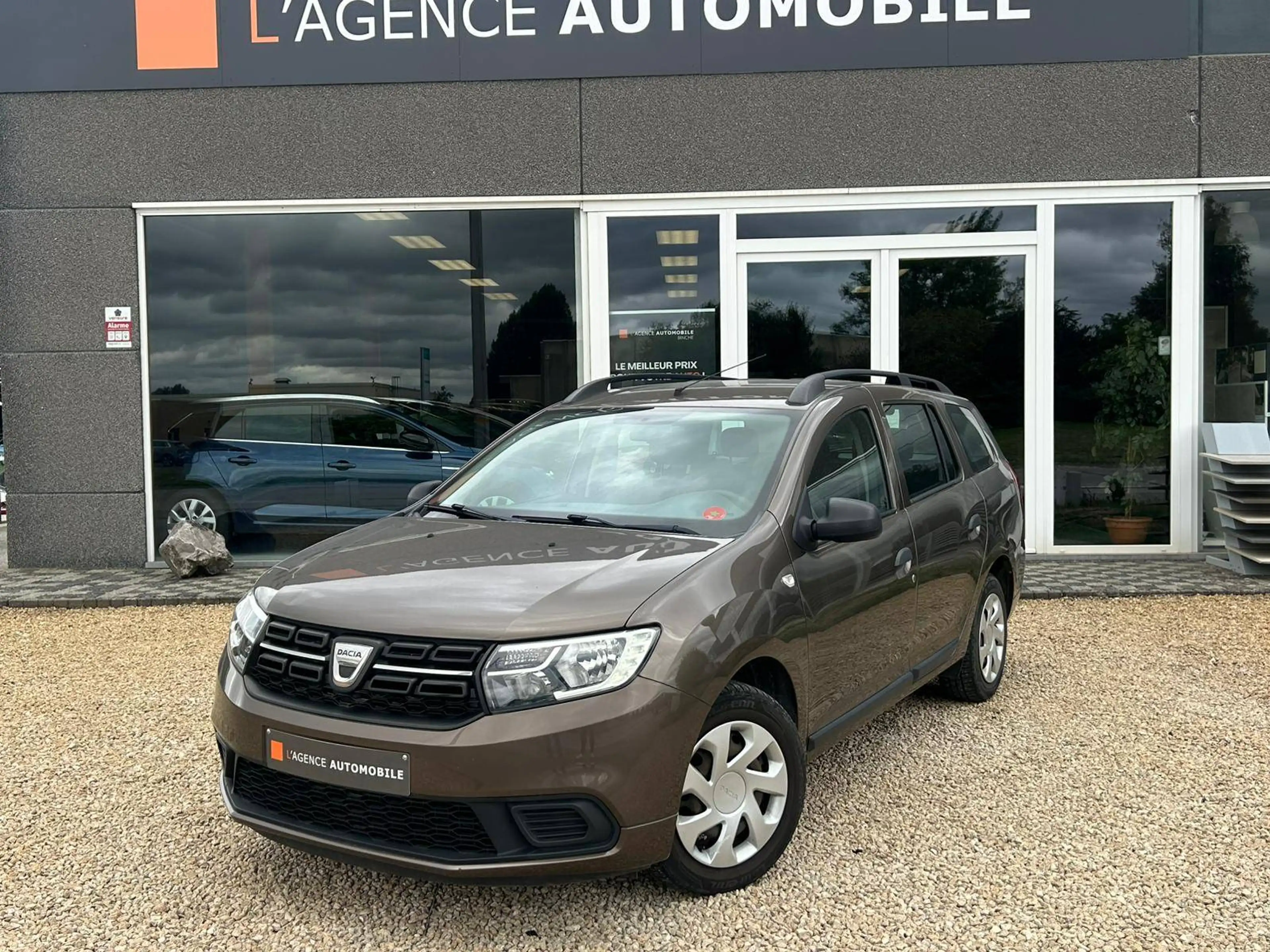 Dacia Logan 📍AGENCE BINCHE - ✅12 MOIS DE GARANTIE — photo 2