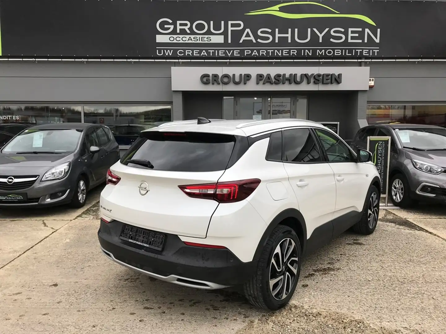 Opel Grandland X Turbo Innovation 1.2CC 130PK Blanc - 2