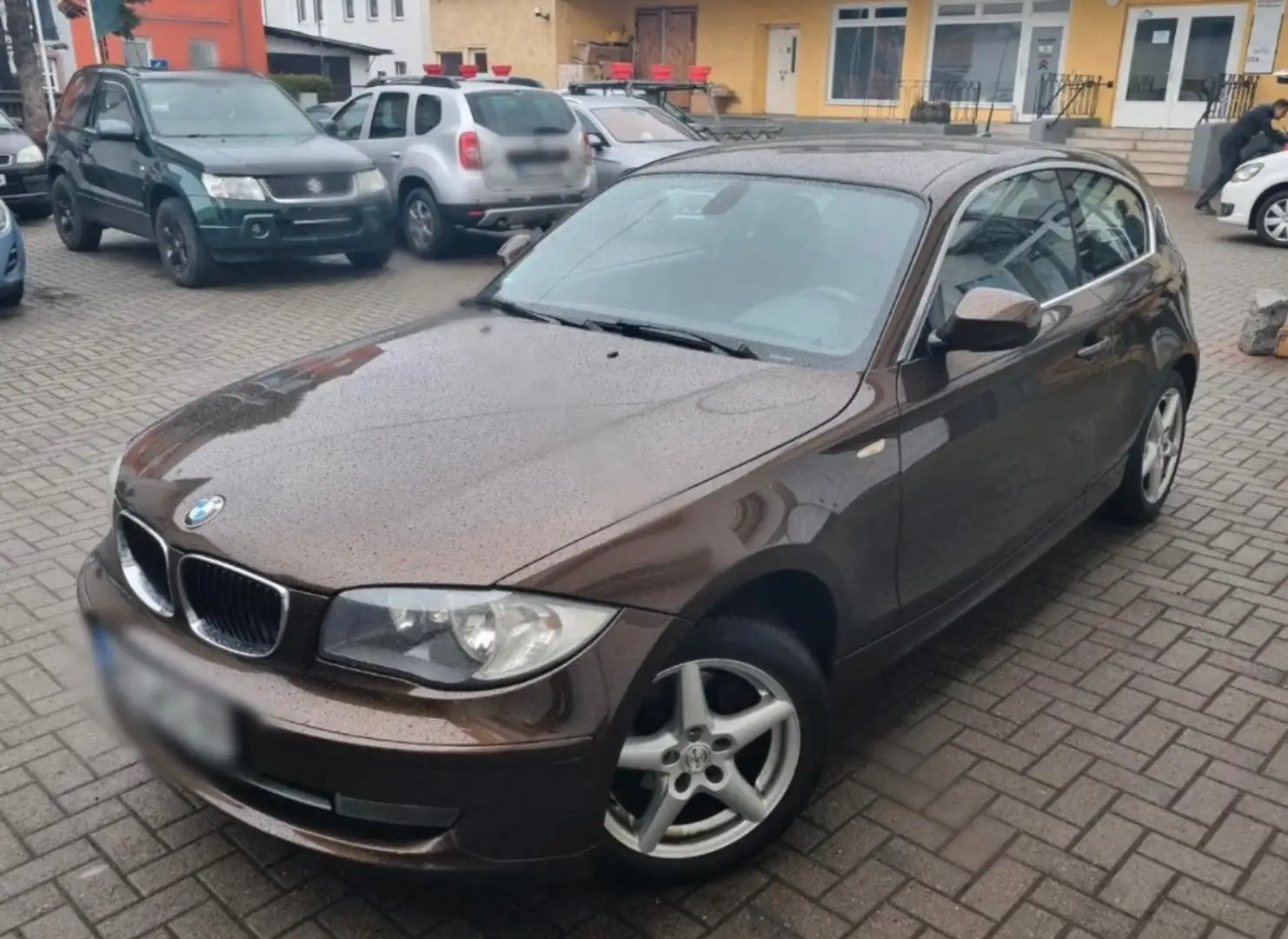 BMW 116 116i Hnědá - 1
