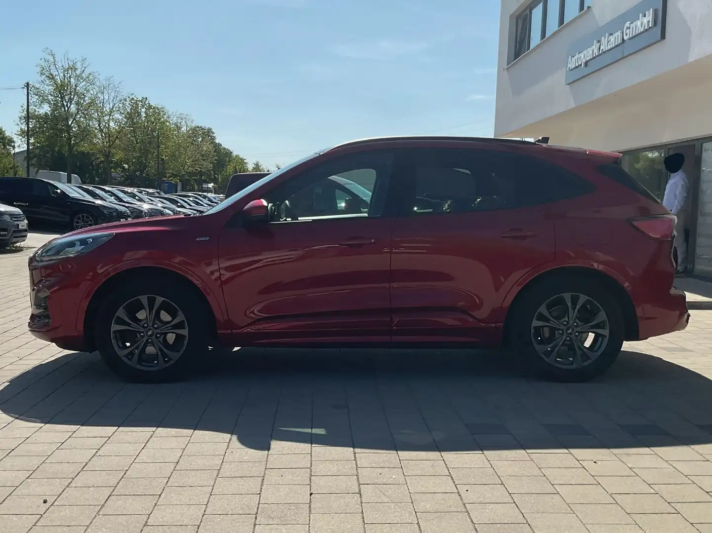 Ford Kuga ST-Line X 4x4 Aut.AHK LED Nav Pano RFK ViCo Rouge - 2