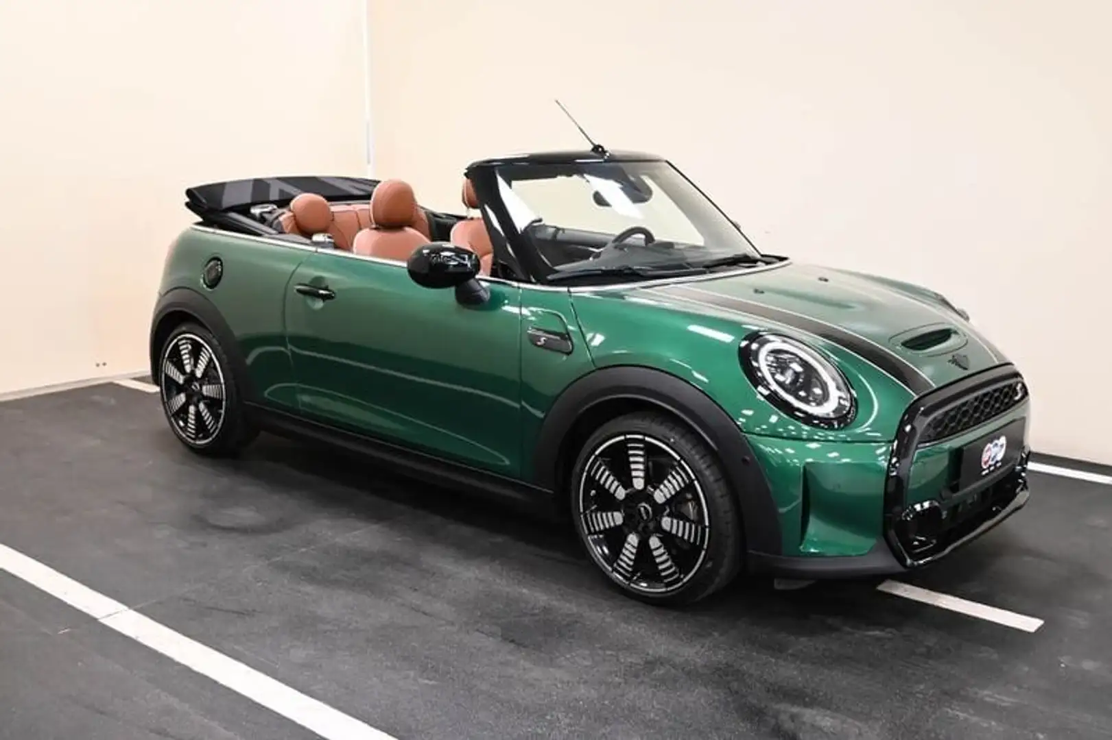 MINI Cooper S Cabrio Yours Aut. Verde - 1