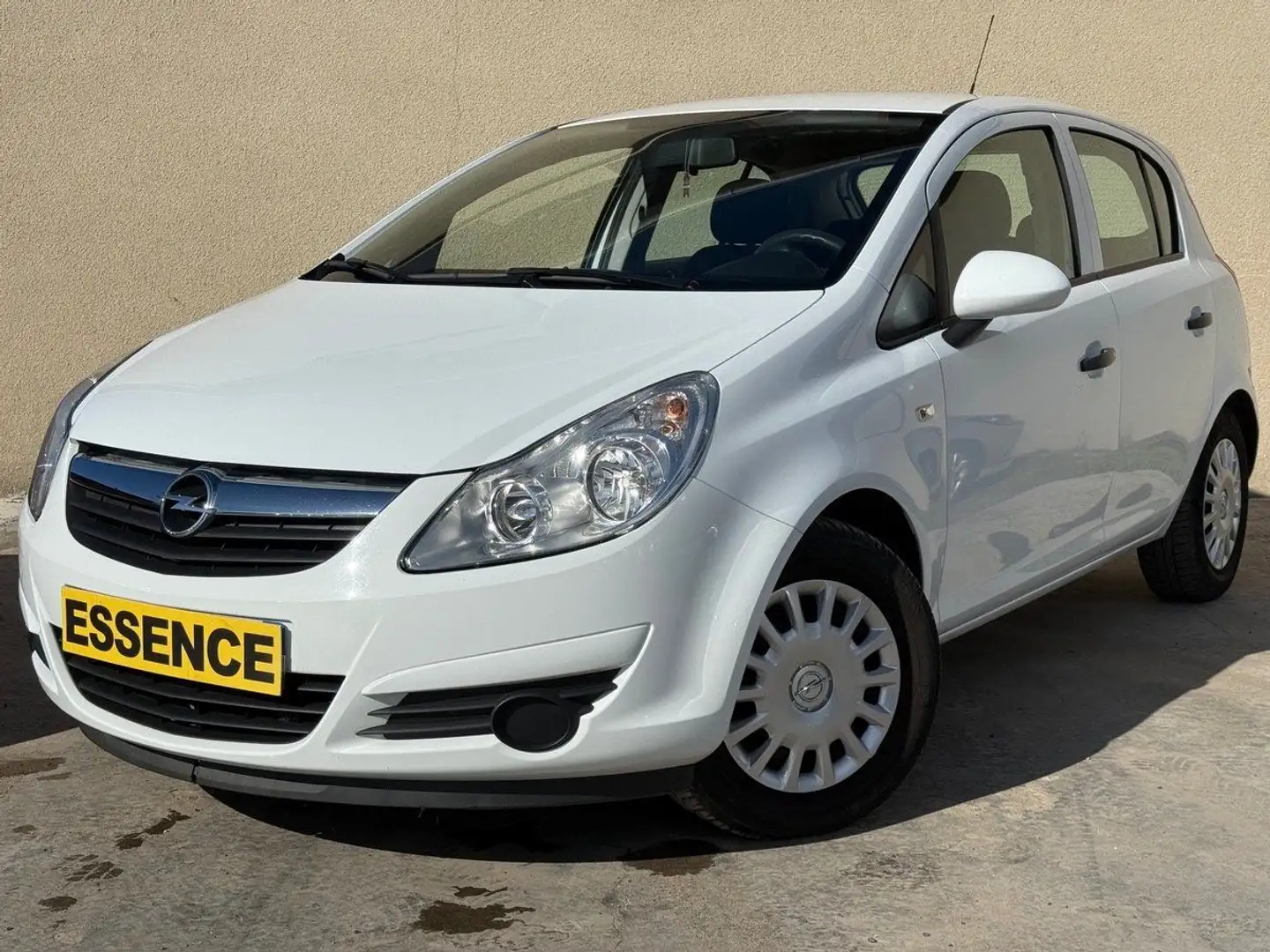 Opel Corsa 1.0 - 60ch Twinport Essentia (4 CV) 2009 %2B GARAN bijela - 1