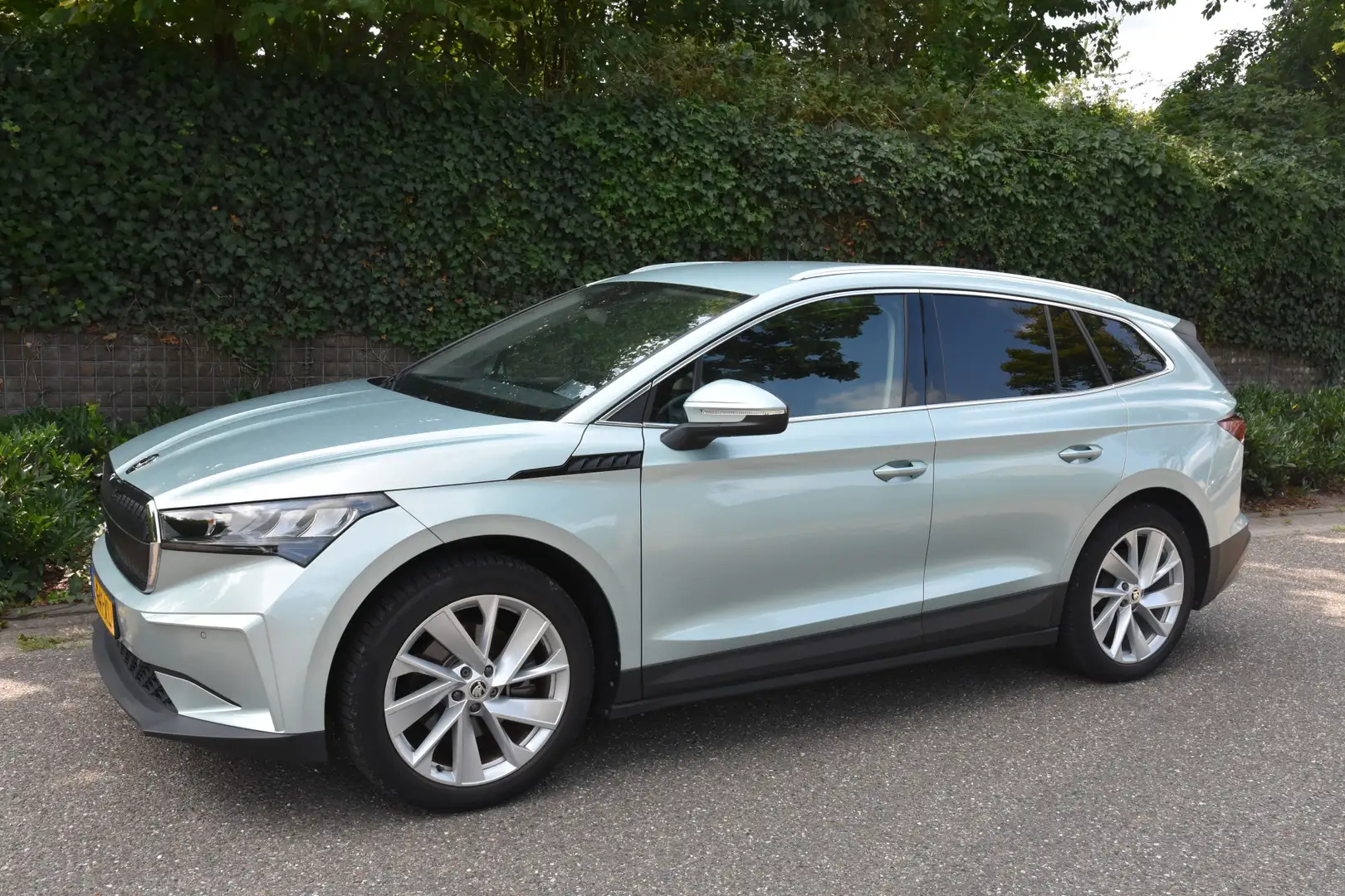 Skoda Enyaq iV 60 | 20"LMV | CARPLAY | CAMERA Grijs - 2