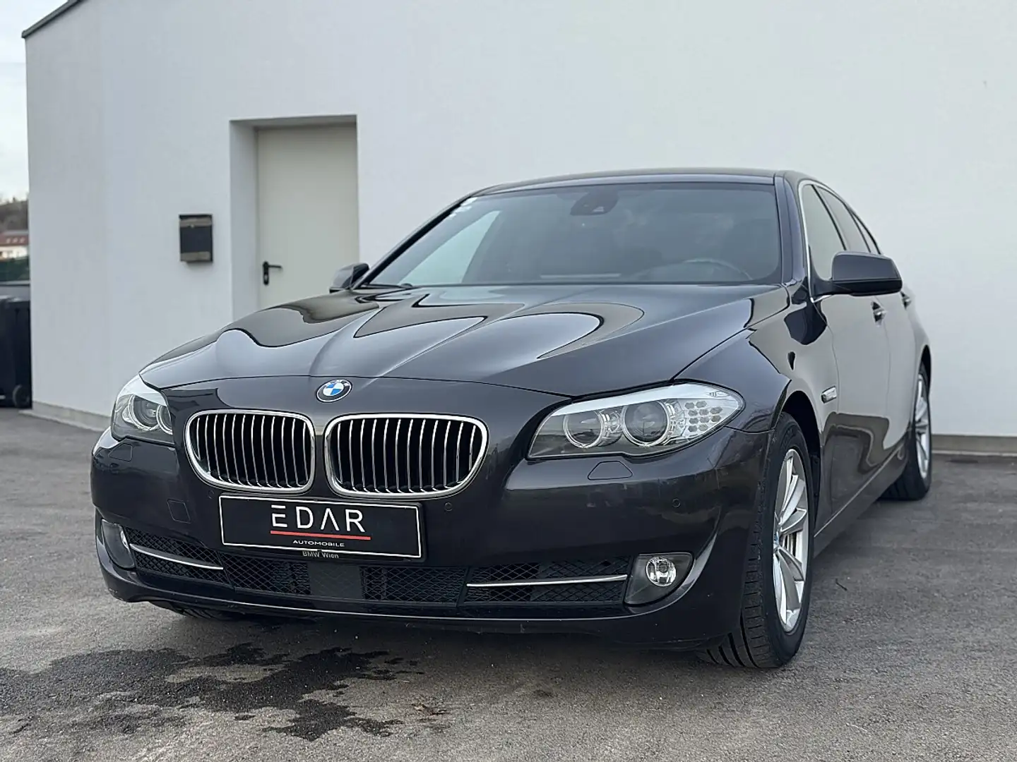 BMW 530 d xDrive Aut.*Spurrhalteassist.*Abstandtempomat... Grau - 2