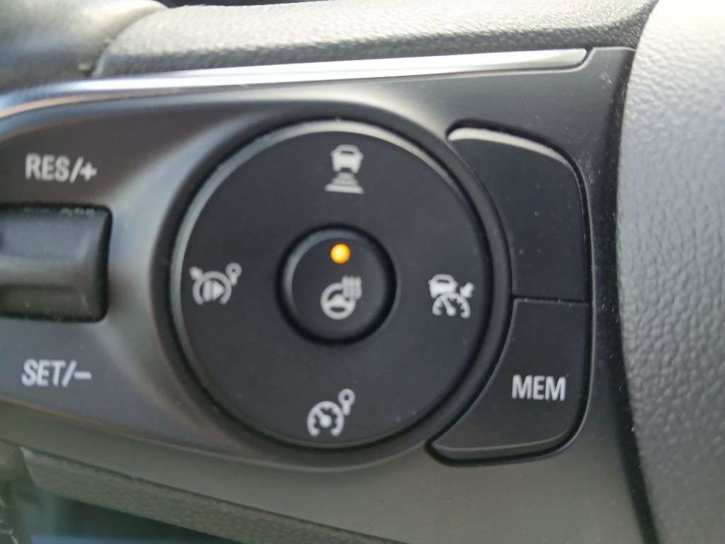 Opel Mokka E