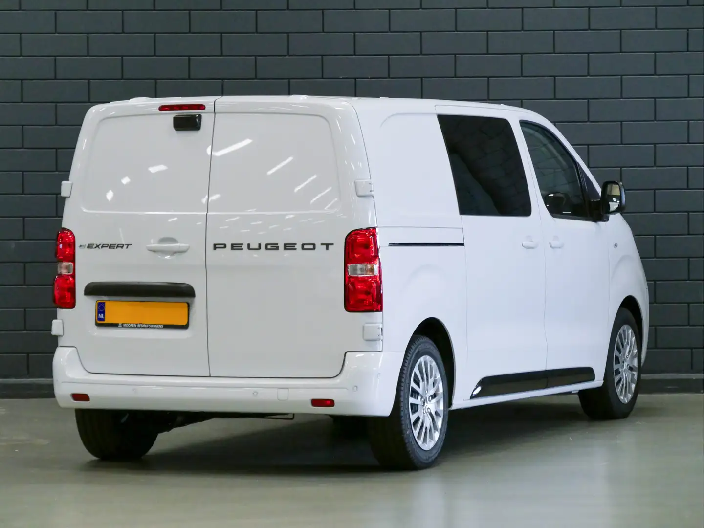 Peugeot e-Expert EV L2 Dubbele Cabine 75 kWh | NIEUW | CAMERA | CAR Weiß - 2