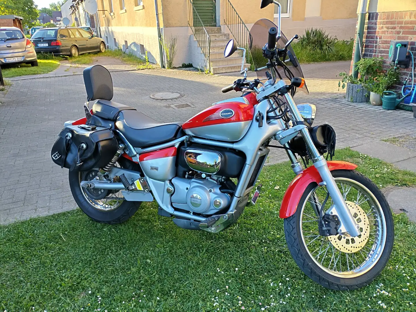 Aprilia Classic 125 Rot - 2