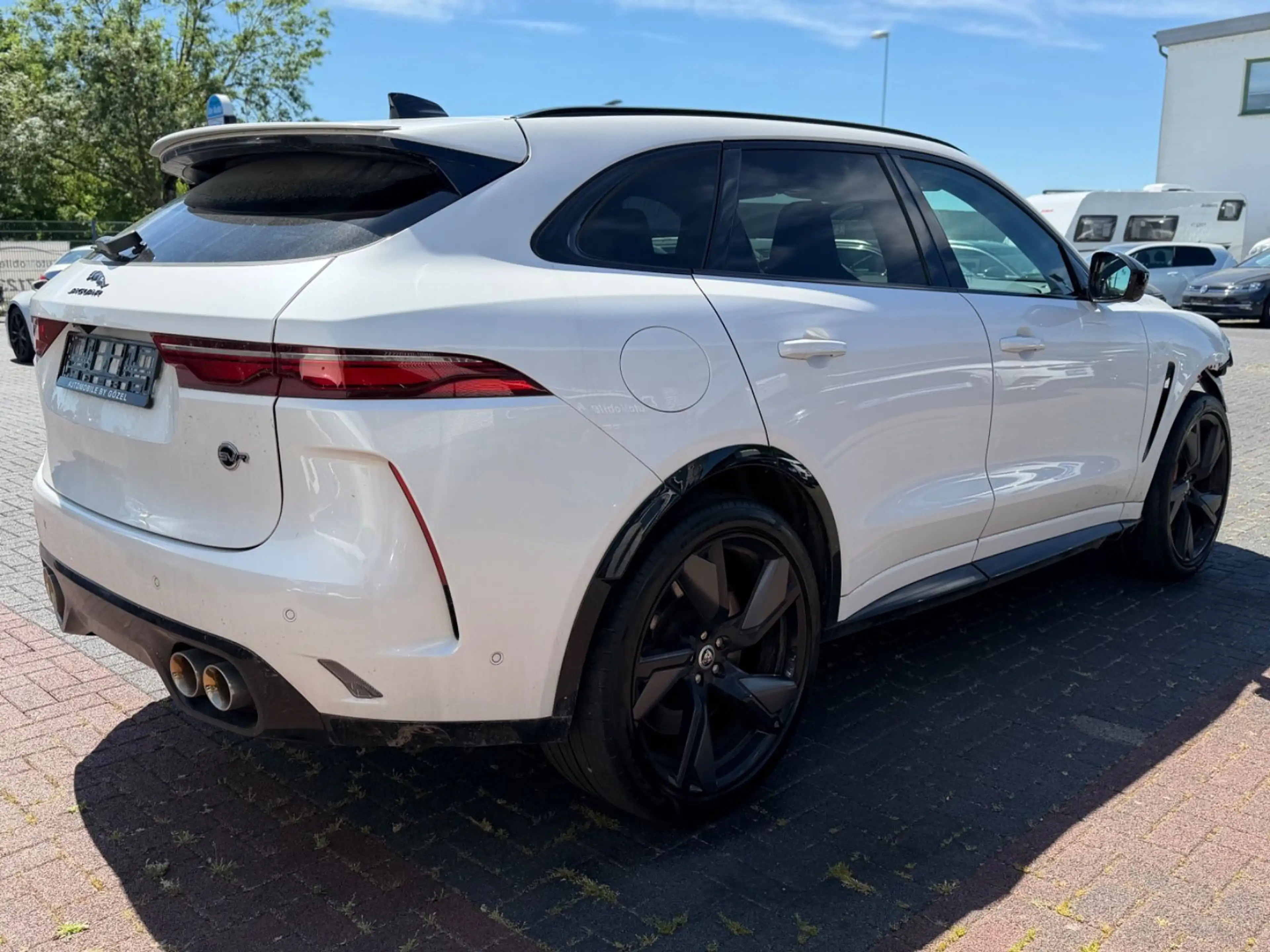 Jaguar F-Pace F-PACE SVR 575 Edition AWD *1. Hand — photo 5