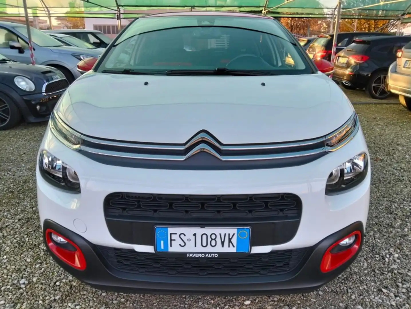 Citroen C3 BlueHDi 75 S&S Shine Blanc - 2