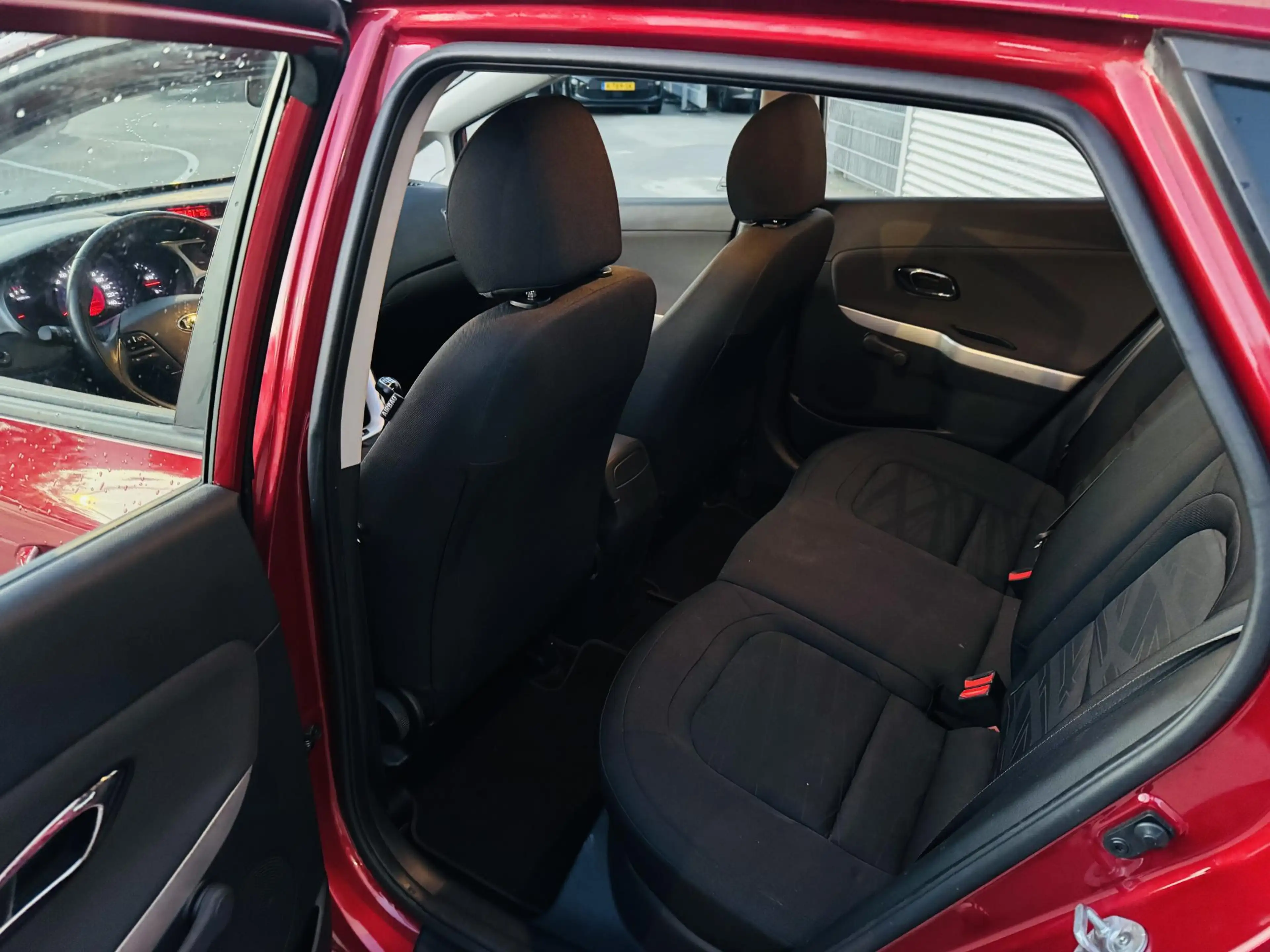 Kia Ceed / cee'd 1.6 GDI First Edition NW geleverd & Onderhouden | — photo 5