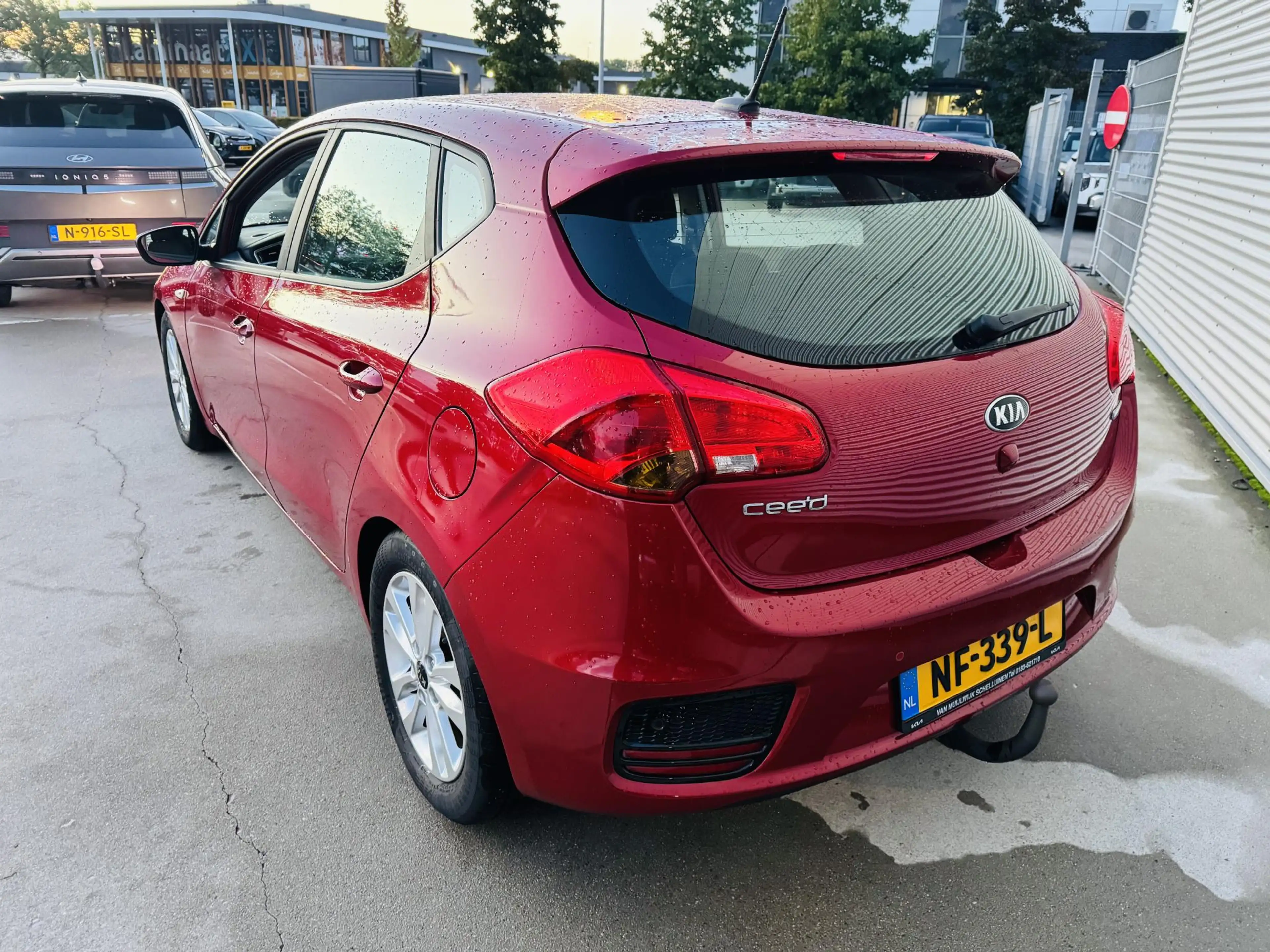 Kia Ceed / cee'd 1.6 GDI First Edition NW geleverd & Onderhouden | — photo 3
