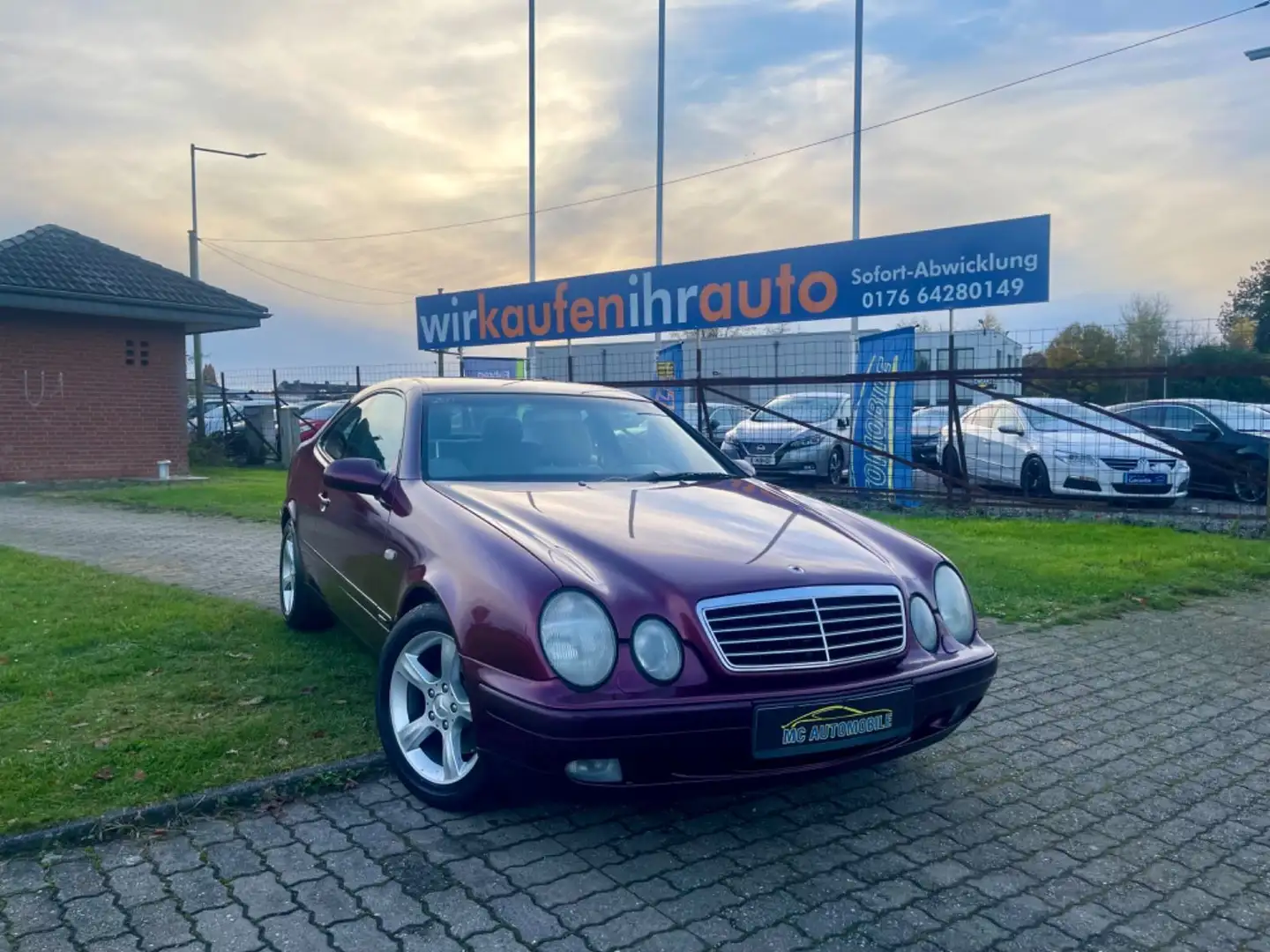 Mercedes-Benz CLK 320 AVANTGARDE SPORT*AUTOMATIK*KLIMA !! Rojo - 1