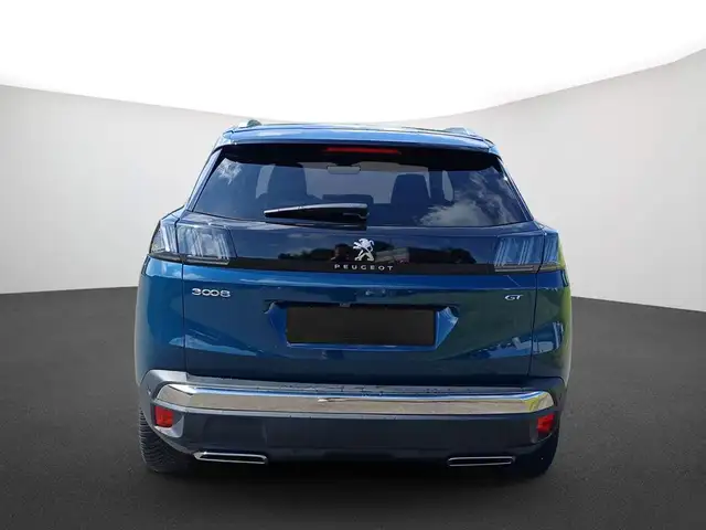 Peugeot 3008 view 3